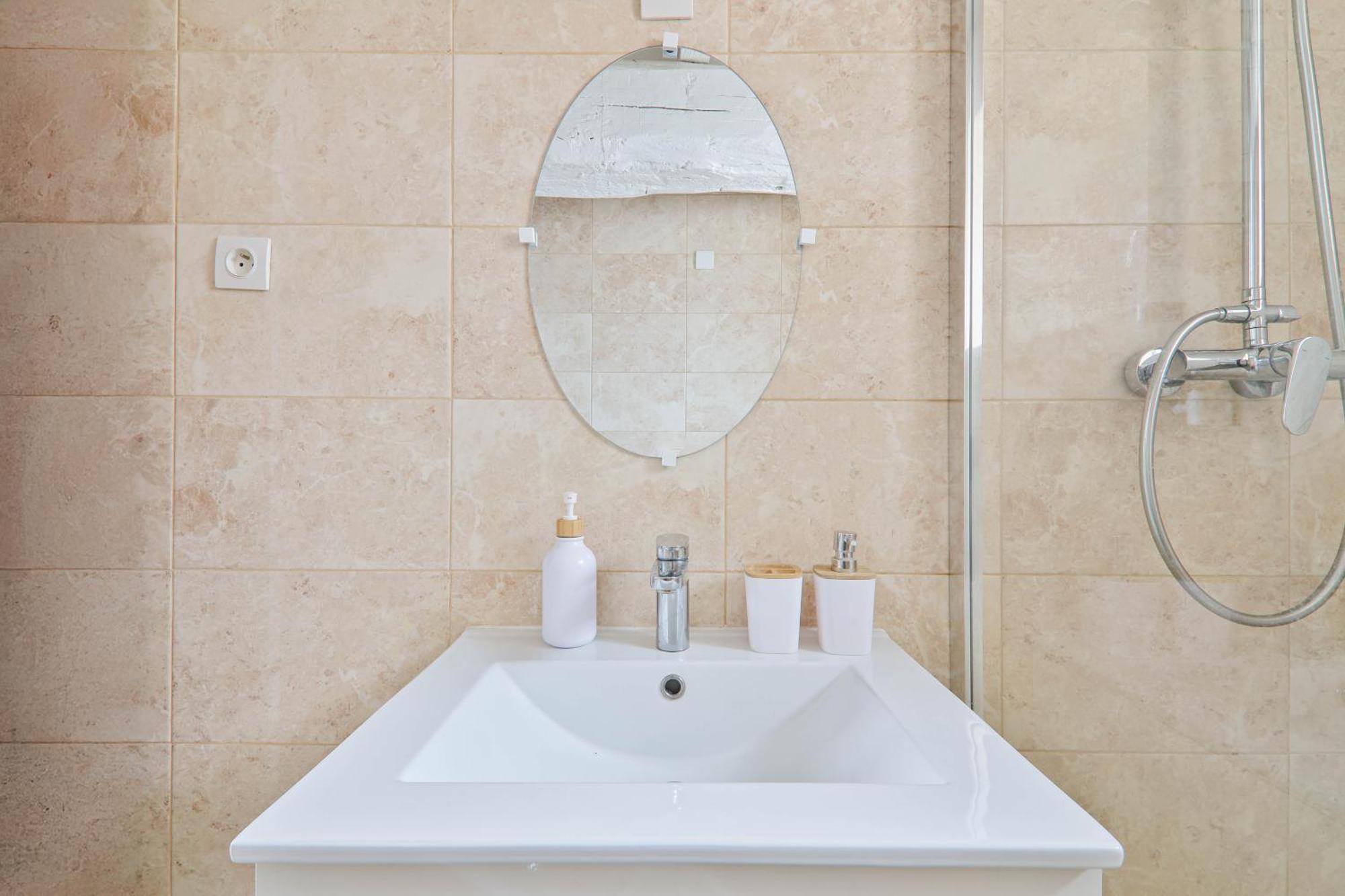 Studio Chaleureux A Etampes, France Ngoại thất bức ảnh